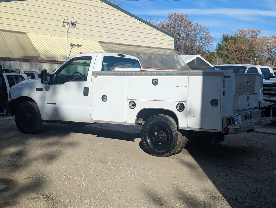 2000 Ford Super Duty 1st Gen - Image 3 of 15