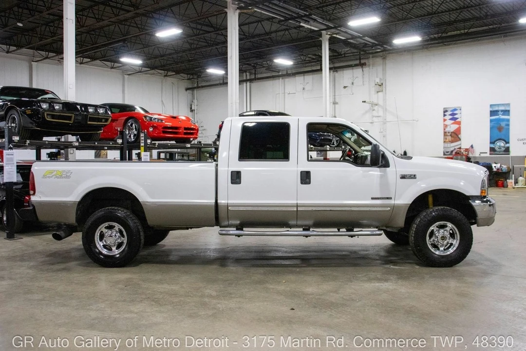 2000 Ford Super Duty 1st Gen - Image 8 of 21