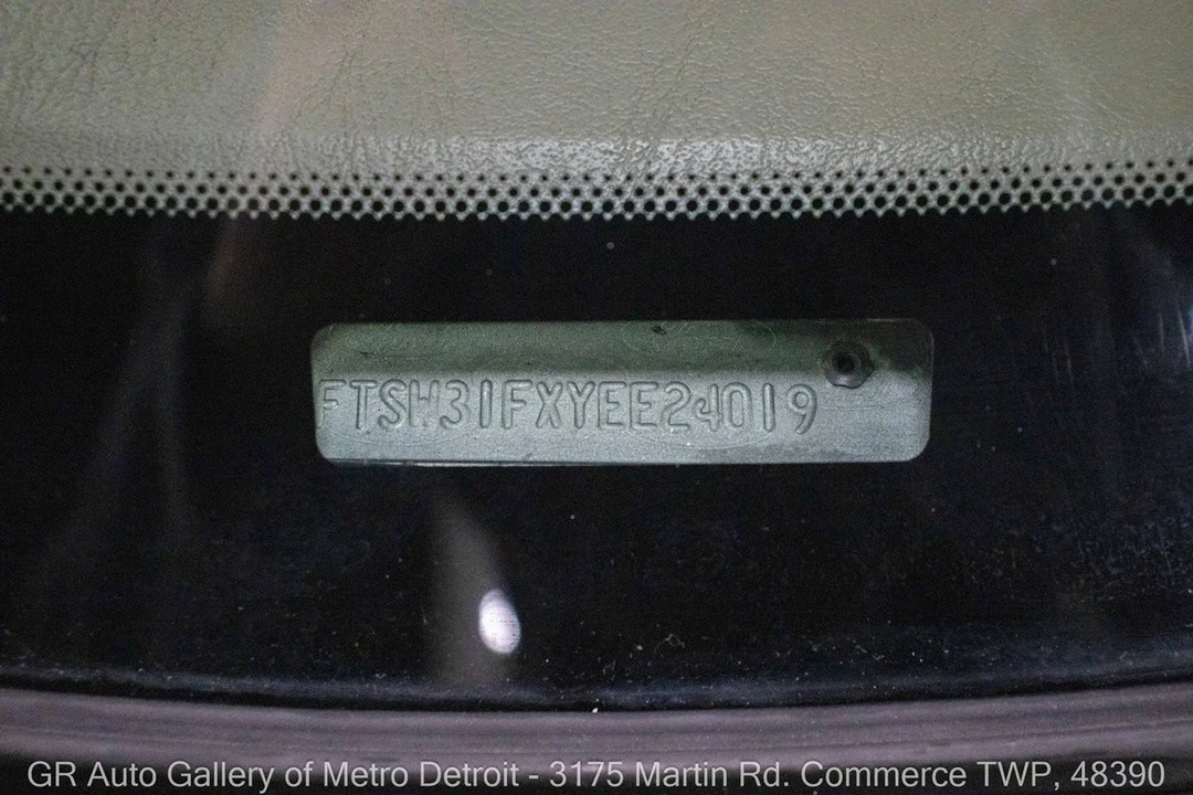 2000 Ford Super Duty 1st Gen - Image 17 of 21