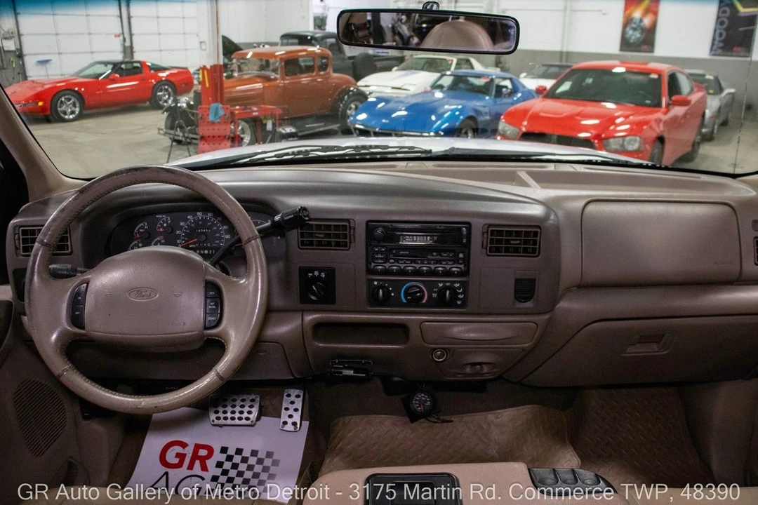 2000 Ford Super Duty 1st Gen - Image 16 of 21