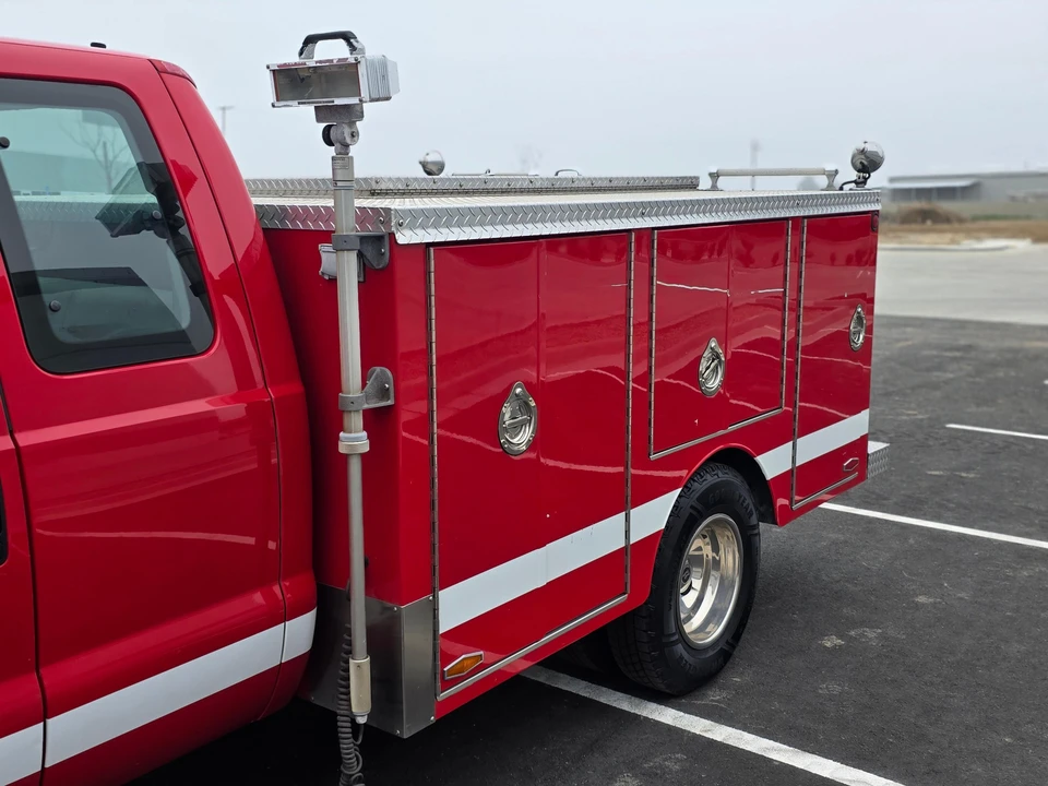 2000 Ford Super Duty 1st Gen - Image 23 of 31