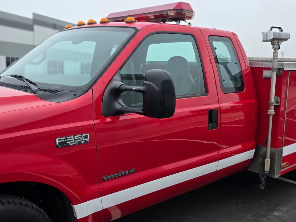 2000 Ford Super Duty 1st Gen - Image 19 of 31