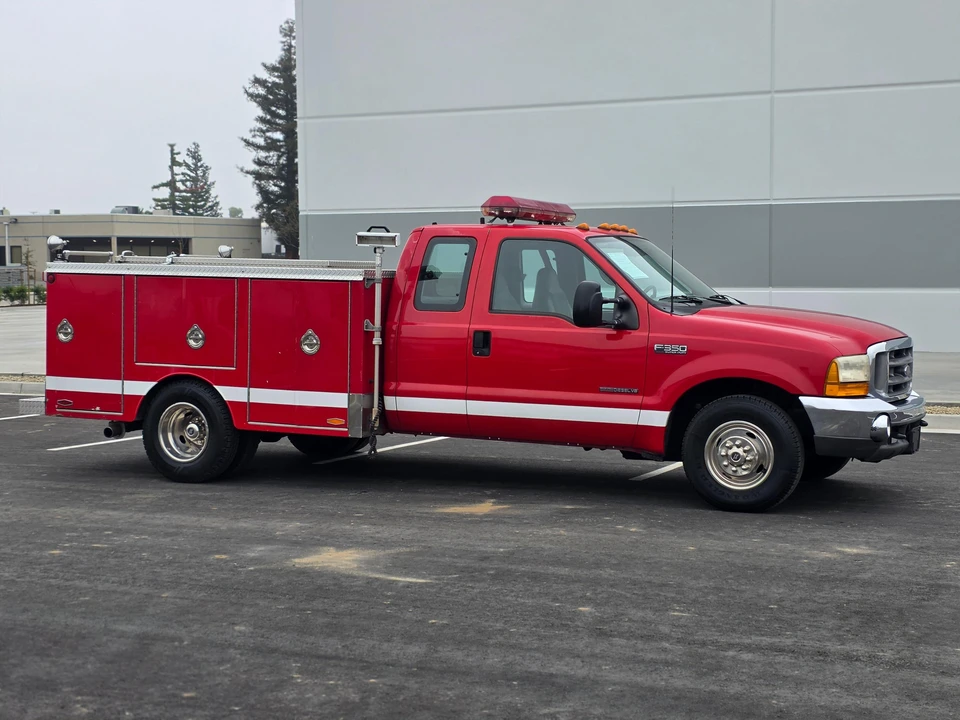 2000 Ford Super Duty 1st Gen - Image 11 of 31