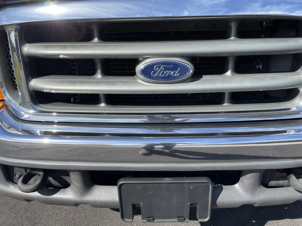 2000 Ford Super Duty 1st Gen - Image 10 of 31