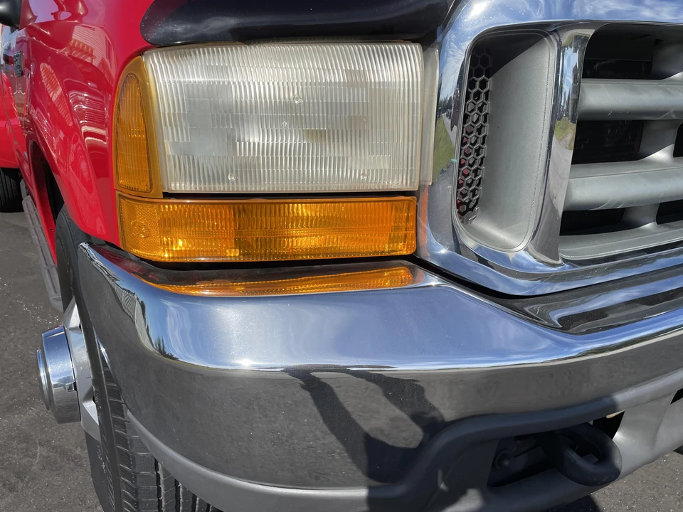 2000 Ford Super Duty 1st Gen - Image 9 of 31