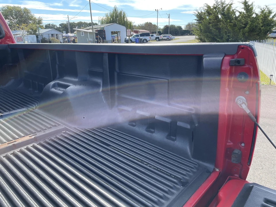 2000 Ford Super Duty 1st Gen - Image 19 of 31