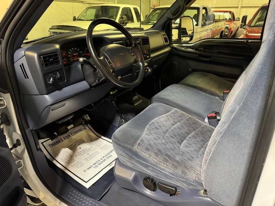 2000 Ford Super Duty 1st Gen - Image 4 of 12