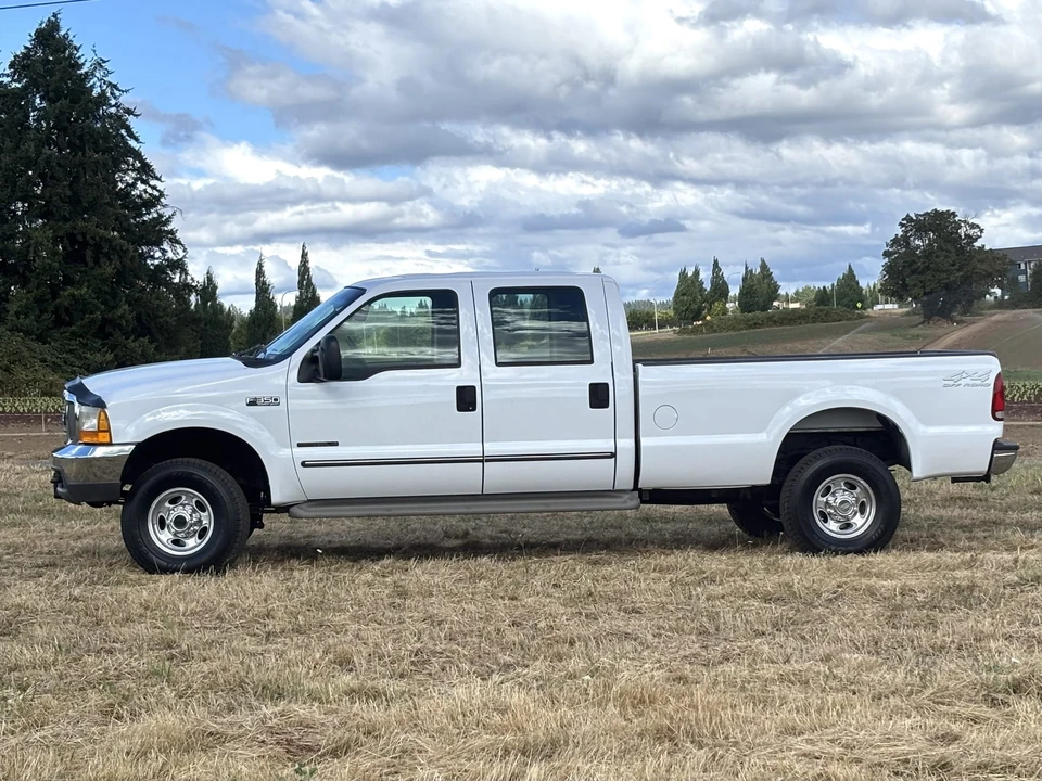 2000 Ford Super Duty 1st Gen - Image 7 of 31