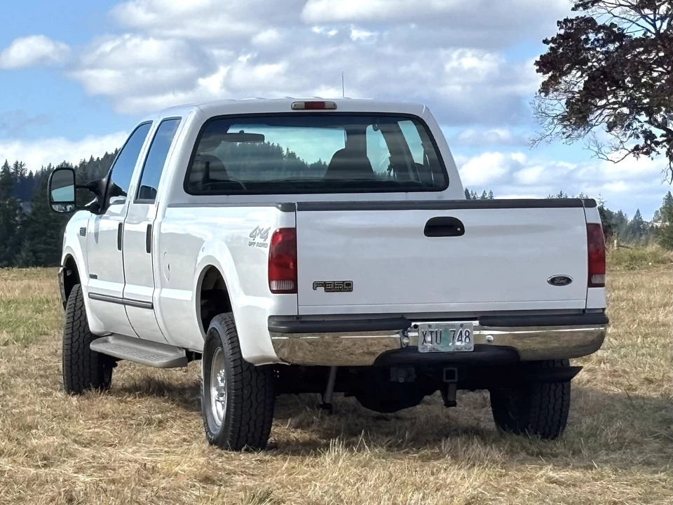 2000 Ford Super Duty 1st Gen - Image 13 of 31