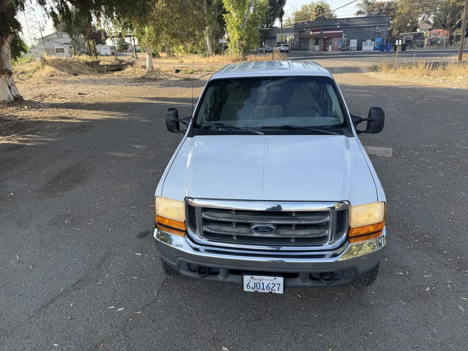 2000 Ford Super Duty 1st Gen - Image 21 of 31