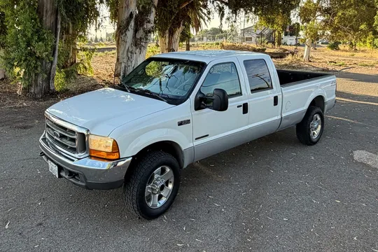 2000 Ford F-350 Super Duty XLT Crew Cab Power Stroke 4×4