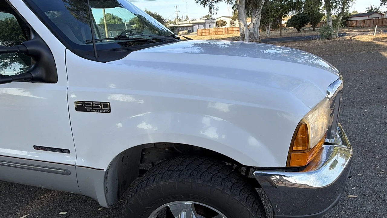 2000 Ford Super Duty 1st Gen - Image 24 of 31