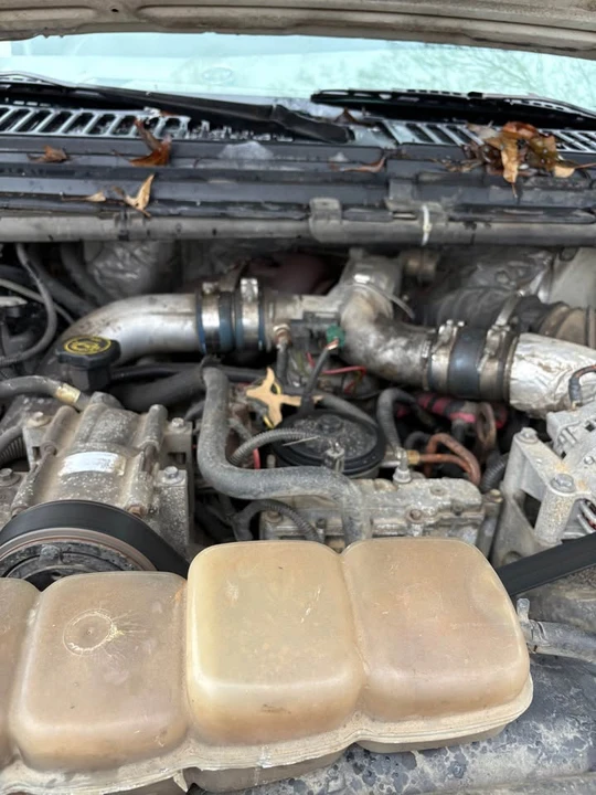 2000 Ford Super Duty 1st Gen - Image 6 of 8