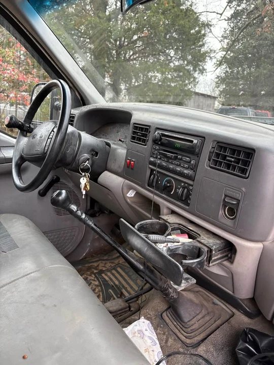 2000 Ford Super Duty 1st Gen - Image 4 of 8