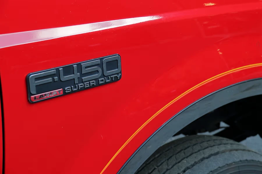 2000 Ford Super Duty 1st Gen - Image 7 of 26