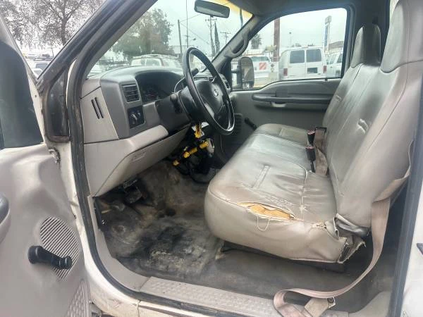 2000 Ford Super Duty 1st Gen - Image 11 of 16