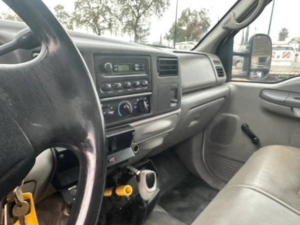 2000 Ford Super Duty 1st Gen - Image 14 of 16
