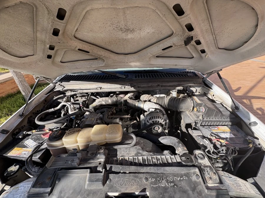 2000 Ford Super Duty 1st Gen - Image 6 of 6