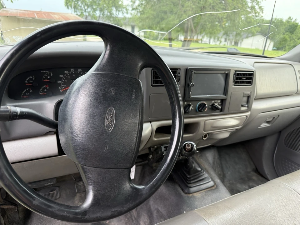 2000 Ford Super Duty 1st Gen - Image 6 of 8