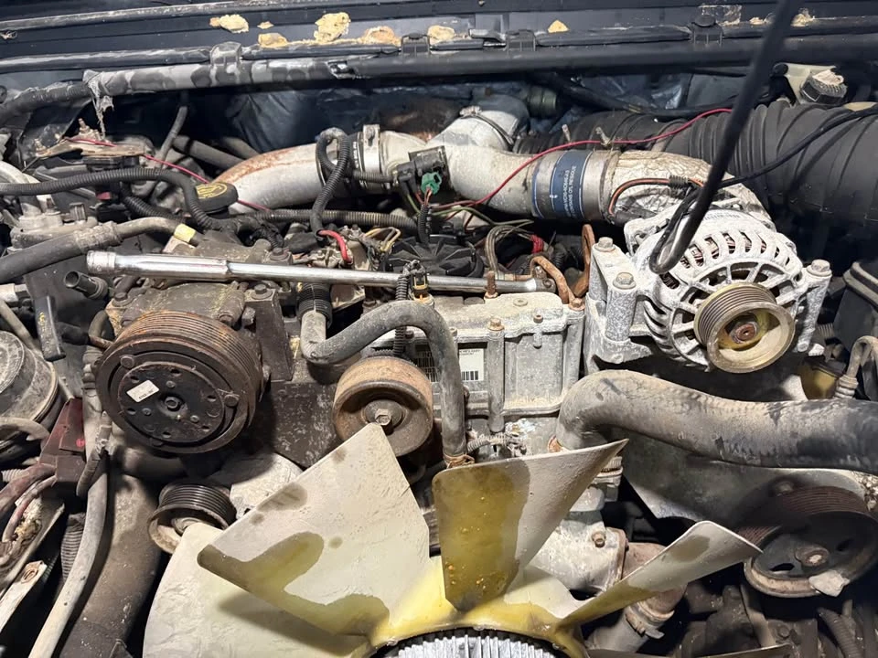2000 Ford Super Duty 1st Gen - Image 11 of 12