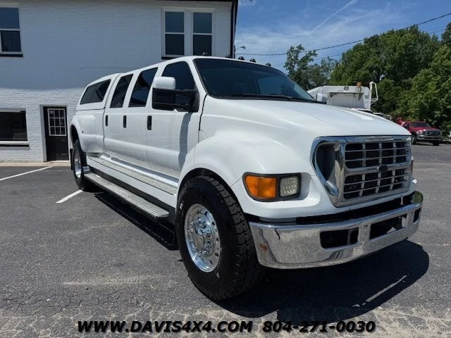 2000 Ford Super Duty 1st Gen - Image 4 of 21