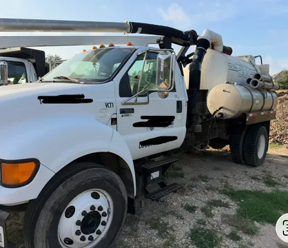 2000 Ford F-650 Super Duty