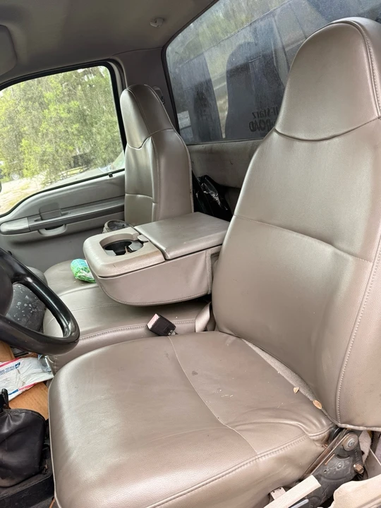 2000 Ford Super Duty 1st Gen - Image 12 of 17