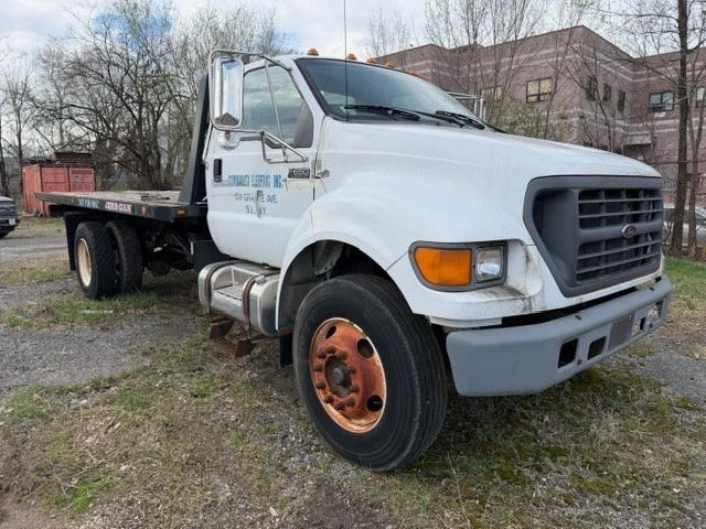 2000 Ford F-Series - Image 3 of 11