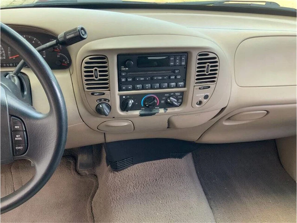 2000 Ford F-150 10th Gen - Image 23 of 31