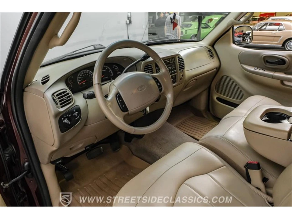 2000 Ford F-150 10th Gen - Image 4 of 31