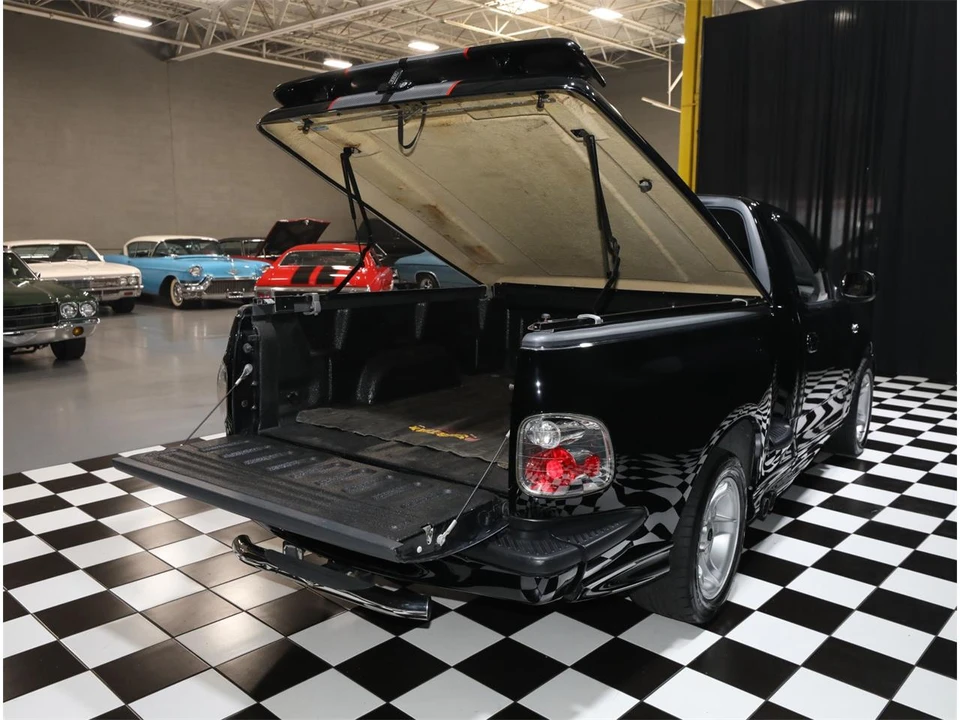 2000 Ford F-150 10th Gen - Image 4 of 31