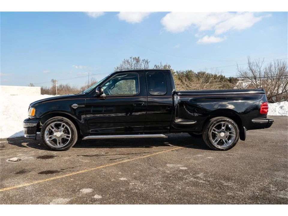 2000 Ford F-150 10th Gen - Image 2 of 31