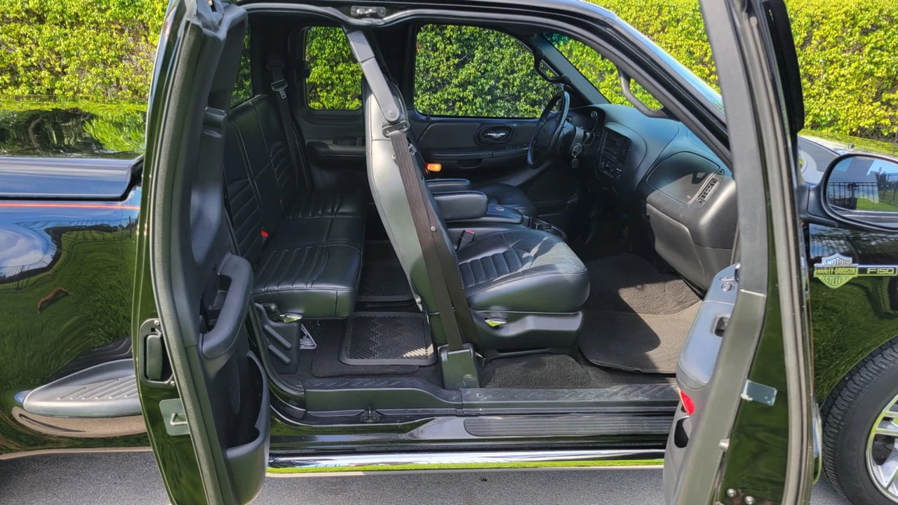 2000 Ford F-150 10th Gen - Image 5 of 9