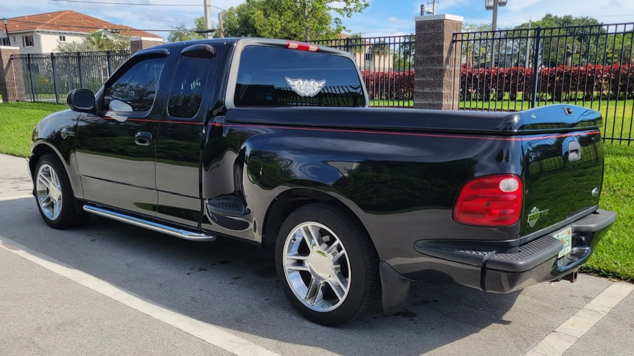 2000 Ford F-150 10th Gen - Image 3 of 9