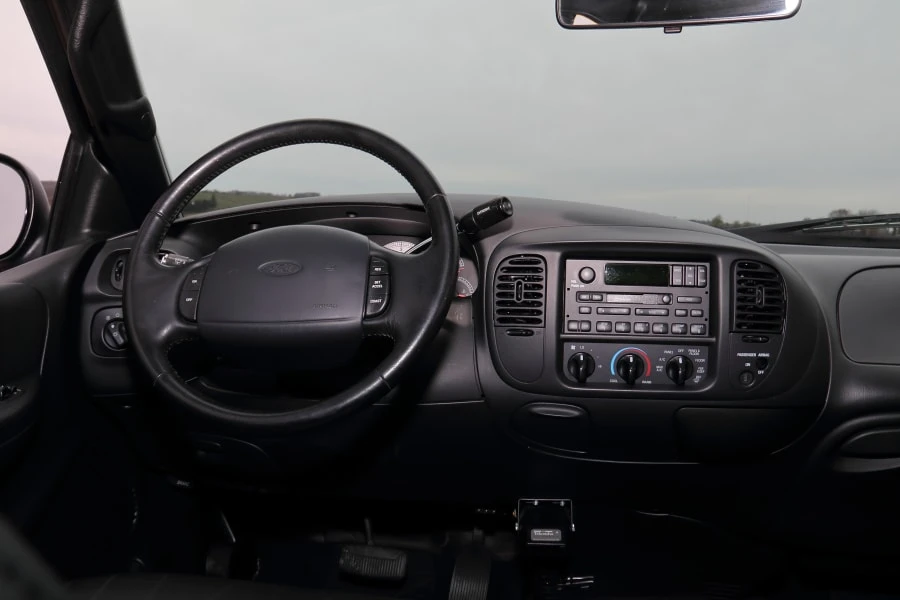 2000 Ford F-150 10th Gen - Image 28 of 31