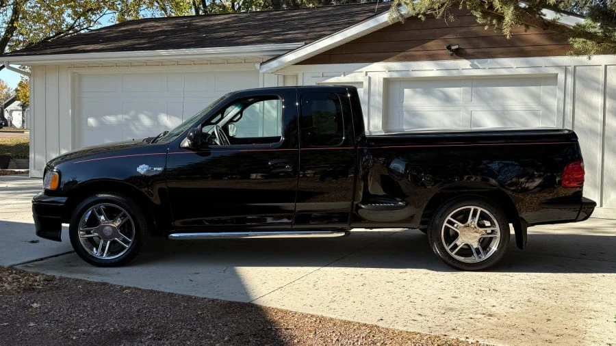 2000 Ford F-150 10th Gen - Image 2 of 18
