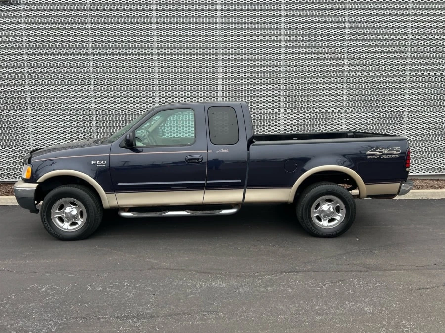 2000 Ford F-150 10th Gen - Image 2 of 12