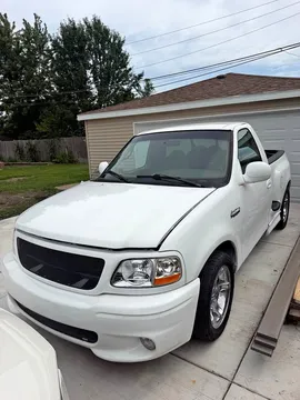 2000 Ford F150 Lightning