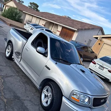 2000 Ford F150 Lightning
