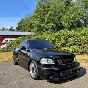 2000 Ford F150 Lightning SVT