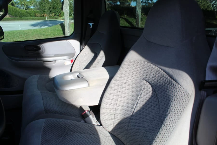 2000 Ford F-150 10th Gen - Image 5 of 19