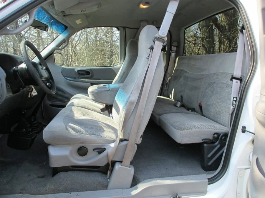 2000 Ford F-150 10th Gen - Image 8 of 13