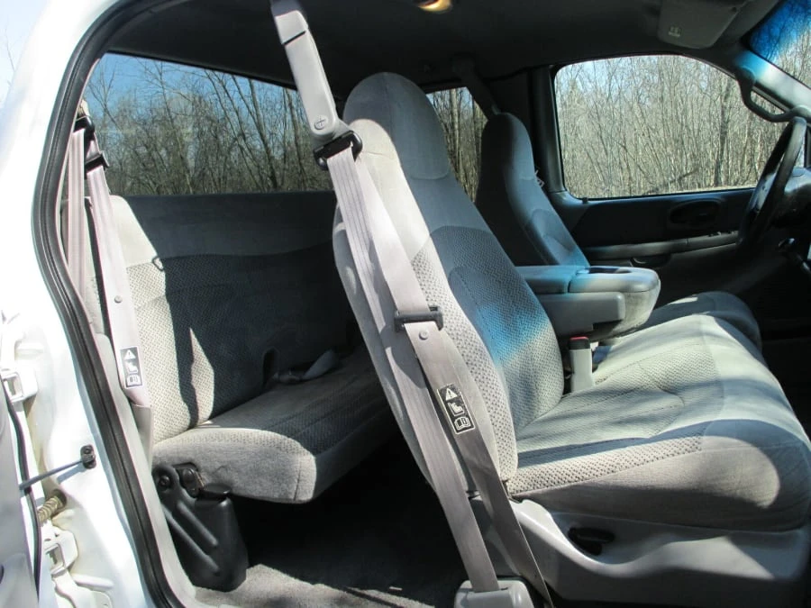 2000 Ford F-150 10th Gen - Image 9 of 13