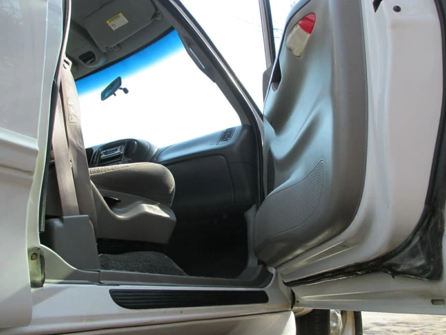 2000 Ford F-150 10th Gen - Image 13 of 13