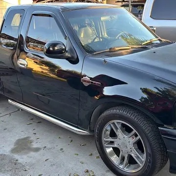 2000 Ford F150 Super Cab Harley-Davidson