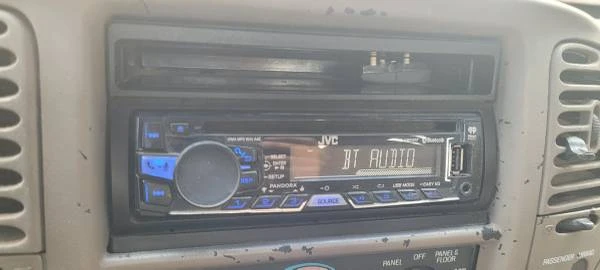 2000 Ford F-150 10th Gen - Image 9 of 20