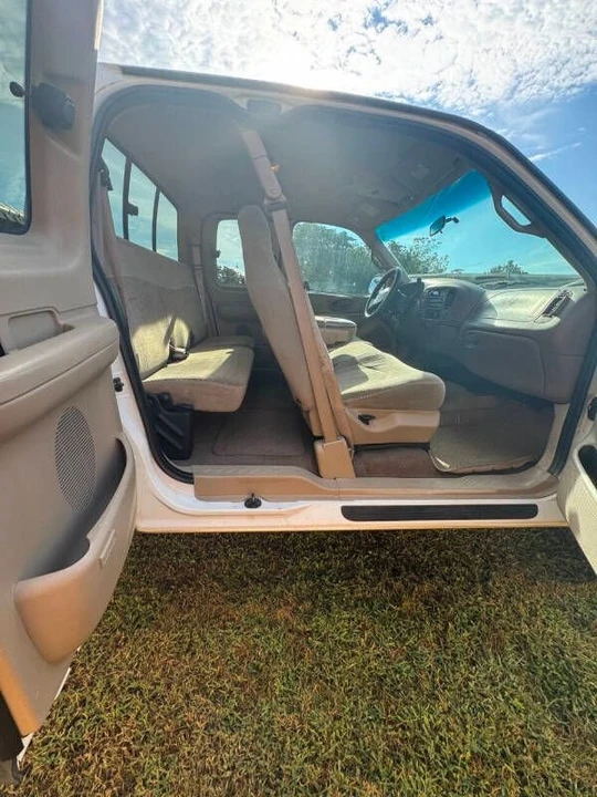 2000 Ford F-150 10th Gen - Image 16 of 17