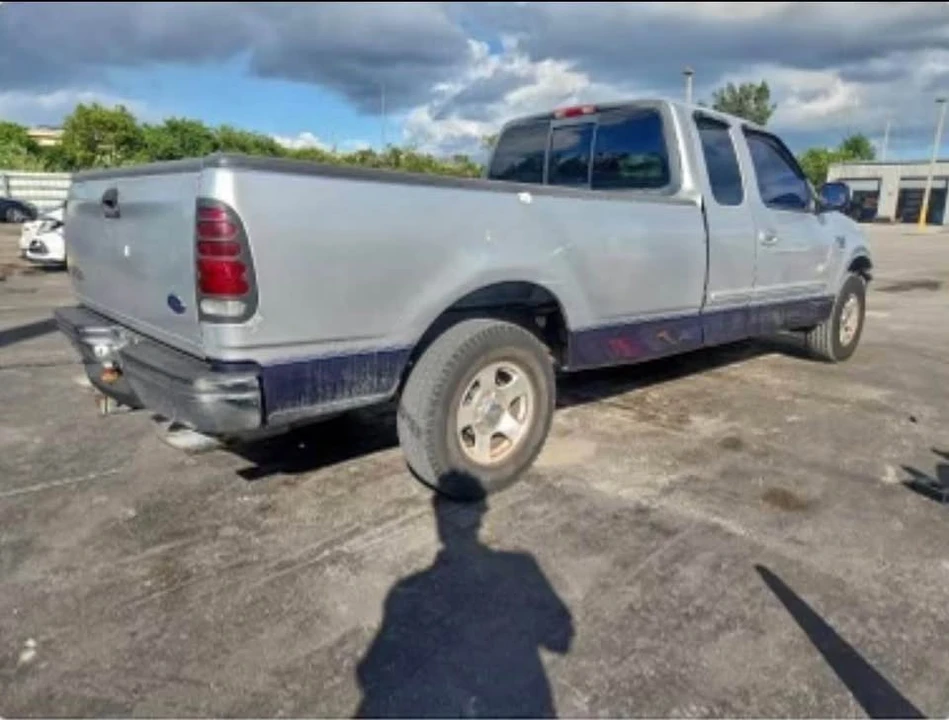 2000 Ford F-150 10th Gen - Image 3 of 9