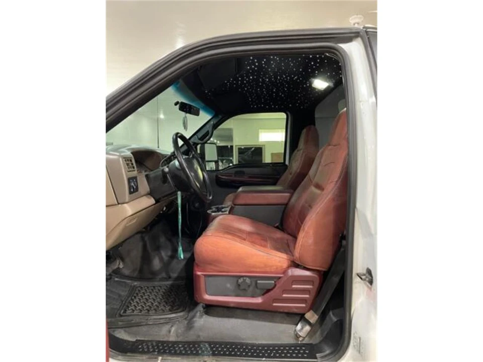 2000 Ford Super Duty 1st Gen - Image 3 of 5