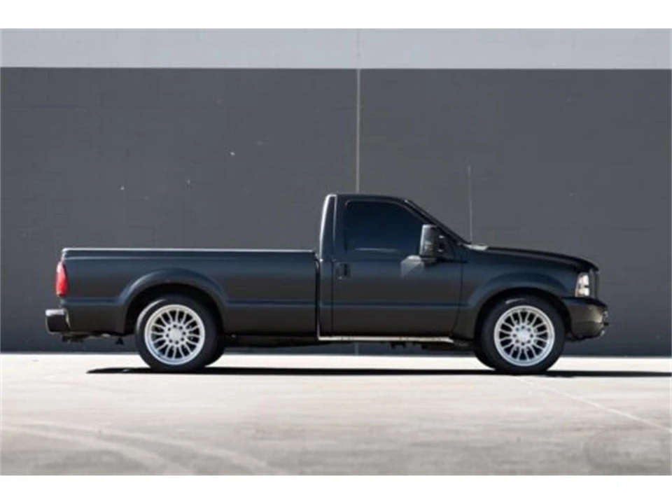 2000 Ford Super Duty 1st Gen - Image 2 of 5